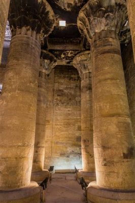 Der Tempel von Horus in Edfu - Ein architektonisches Meisterwerk der Antike!